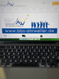 online 25 web